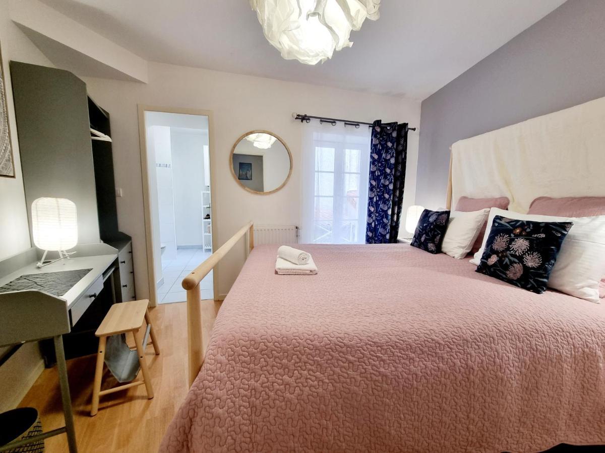 Coquette Maison De Ville Calme Avec Patio Ανγκουλέμ Εξωτερικό φωτογραφία